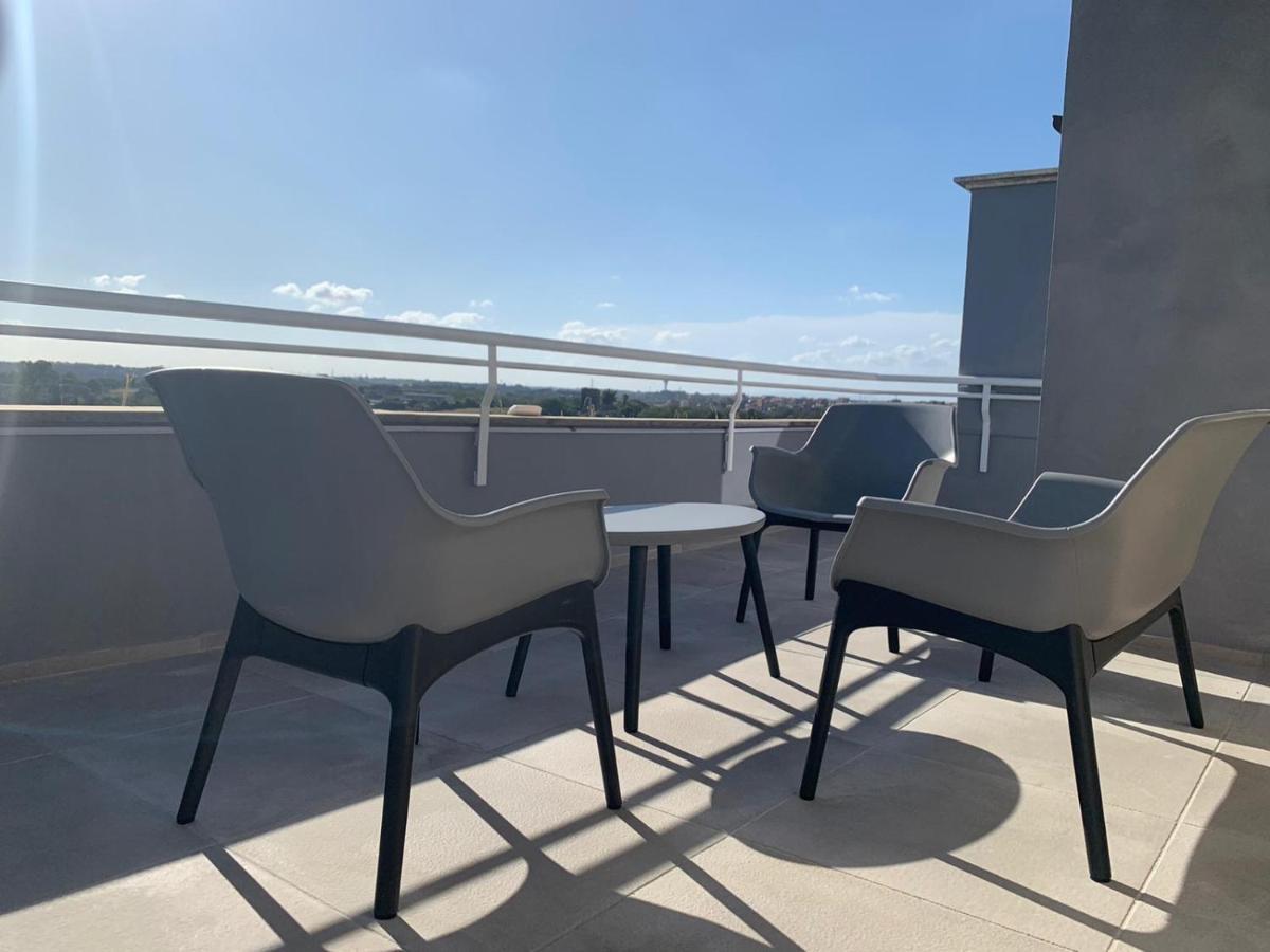 Apartmán Penthouse Aureliana Attico Con Piscina A Roma Exteriér fotografie